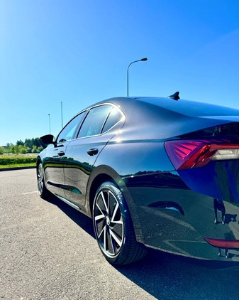 Skoda Octavia cena 105000 przebieg: 37300, rok produkcji 2022 z Białystok małe 137